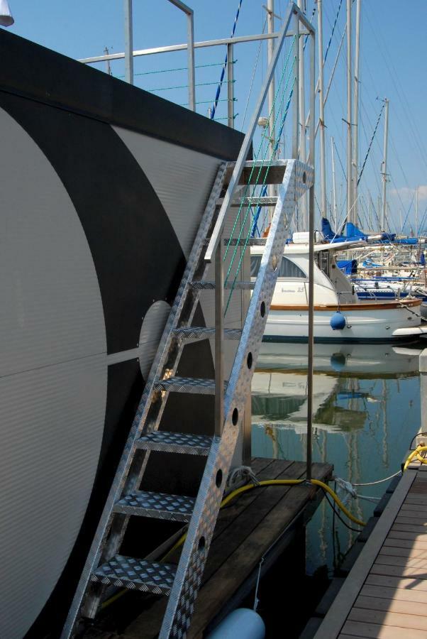 House Boat Luxury Cagliari Hotel Exterior foto
