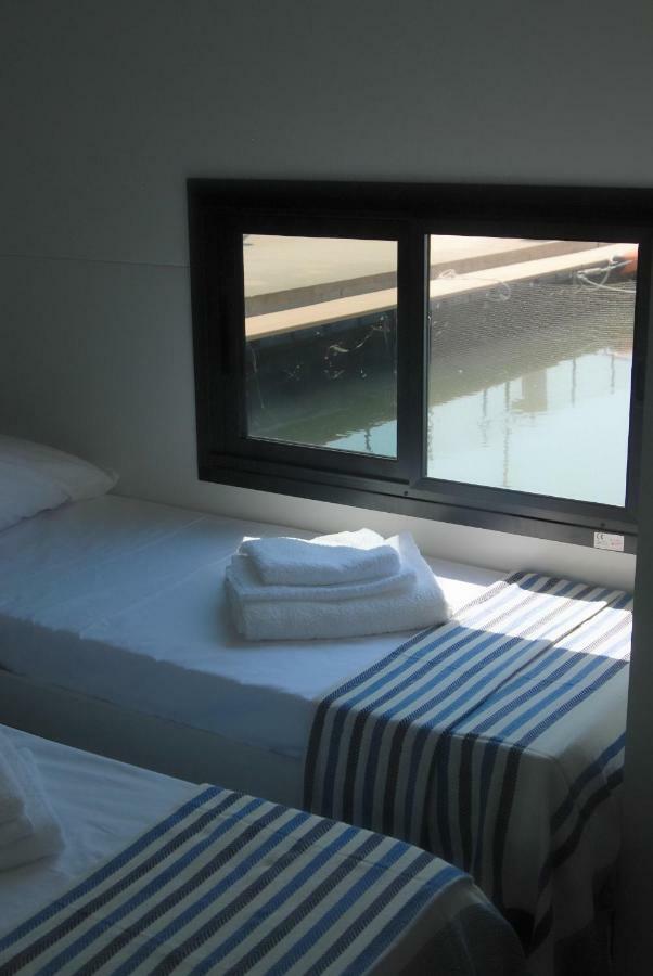 House Boat Luxury Cagliari Hotel Exterior foto